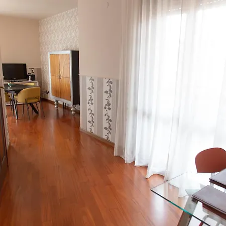 アパート 'na Coccola Da Noantri *